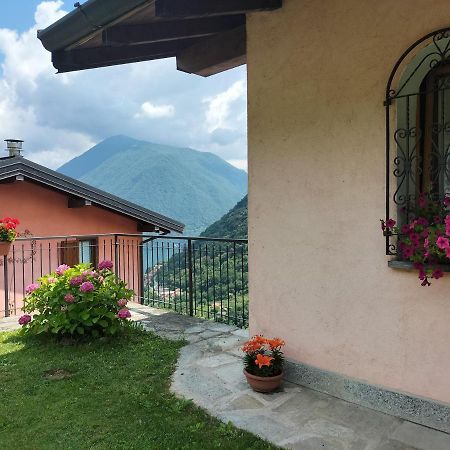 The Balcony On The Lake Dizzasco Exterior photo